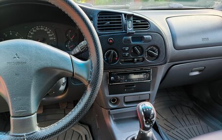 Mitsubishi Colt VI рестайлинг, 1998 год, 220 000 рублей, 11 фотография
