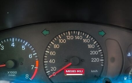 Mitsubishi Colt VI рестайлинг, 1998 год, 220 000 рублей, 9 фотография