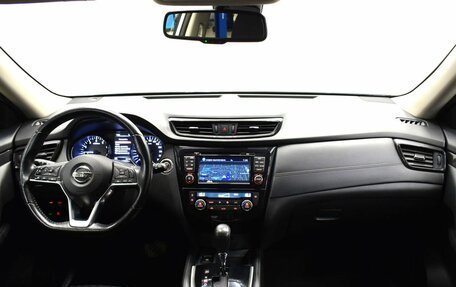 Nissan X-Trail, 2018 год, 1 880 000 рублей, 5 фотография