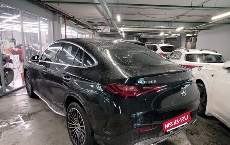 Mercedes-Benz GLC Coupe, 2024 год, 10 500 000 рублей, 3 фотография