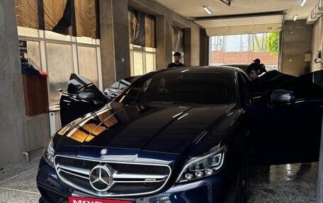 Mercedes-Benz CLS AMG, 2015 год, 5 850 000 рублей, 2 фотография
