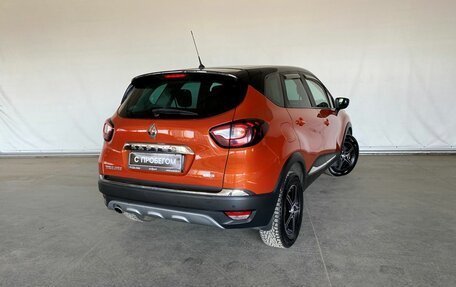 Renault Kaptur I рестайлинг, 2017 год, 1 351 000 рублей, 5 фотография