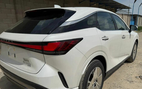 Lexus RX IV рестайлинг, 2025 год, 7 500 000 рублей, 5 фотография