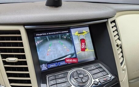 Infiniti FX II, 2011 год, 1 695 000 рублей, 18 фотография