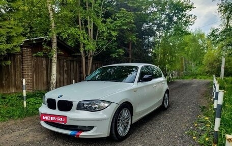 BMW 1 серия, 2010 год, 980 000 рублей, 3 фотография