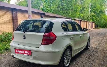 BMW 1 серия, 2010 год, 980 000 рублей, 6 фотография