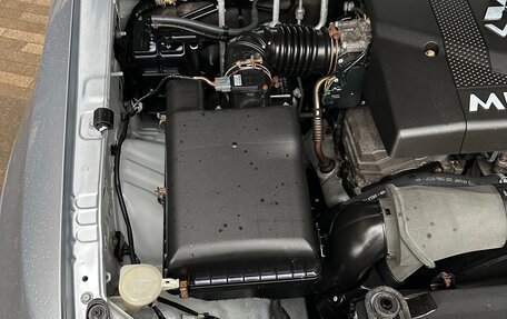 Mitsubishi Pajero IV, 2006 год, 1 225 000 рублей, 16 фотография