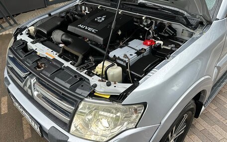 Mitsubishi Pajero IV, 2006 год, 1 225 000 рублей, 15 фотография