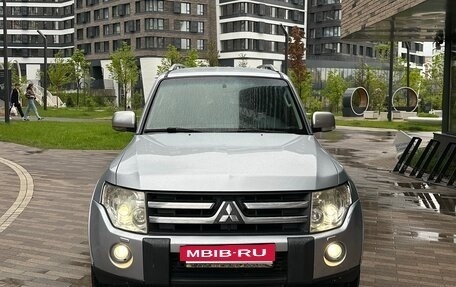 Mitsubishi Pajero IV, 2006 год, 1 225 000 рублей, 3 фотография