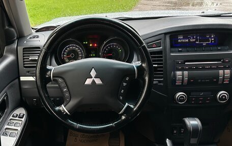 Mitsubishi Pajero IV, 2006 год, 1 225 000 рублей, 24 фотография