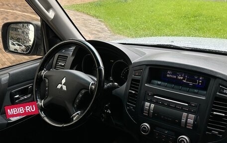 Mitsubishi Pajero IV, 2006 год, 1 225 000 рублей, 20 фотография