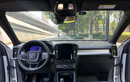 Volvo XC40 I, 2022 год, 2 243 000 рублей, 3 фотография
