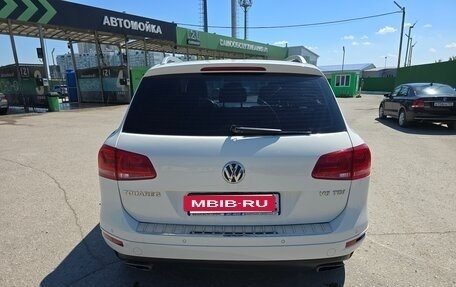 Volkswagen Touareg III, 2011 год, 2 090 000 рублей, 10 фотография