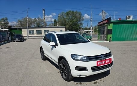 Volkswagen Touareg III, 2011 год, 2 090 000 рублей, 5 фотография