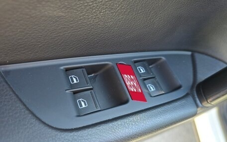 Volkswagen Touareg III, 2011 год, 2 090 000 рублей, 22 фотография