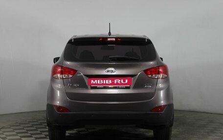 Hyundai ix35 I рестайлинг, 2014 год, 1 600 000 рублей, 6 фотография