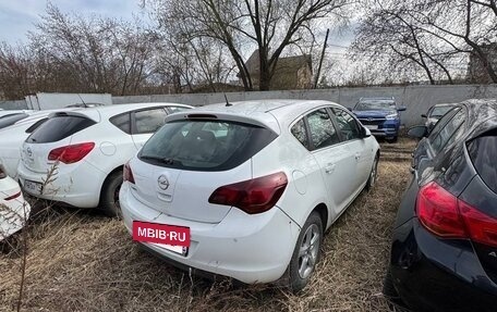 Opel Astra J, 2011 год, 420 000 рублей, 3 фотография