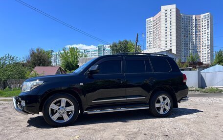 Toyota Land Cruiser 200, 2010 год, 2 850 000 рублей, 2 фотография