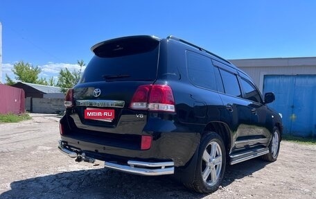 Toyota Land Cruiser 200, 2010 год, 2 850 000 рублей, 6 фотография