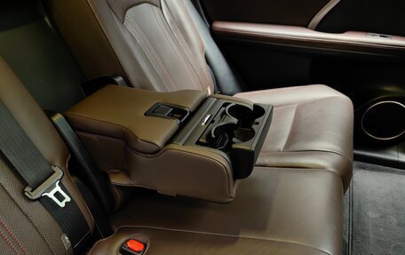 Lexus RX IV рестайлинг, 2020 год, 4 980 000 рублей, 29 фотография
