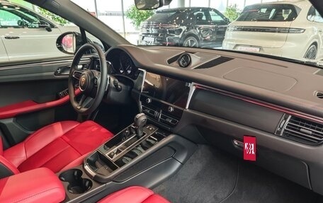 Porsche Macan I рестайлинг, 2025 год, 12 980 000 рублей, 9 фотография