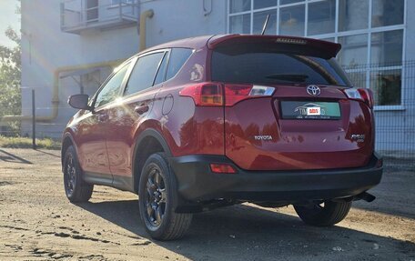 Toyota RAV4, 2014 год, 2 045 000 рублей, 4 фотография