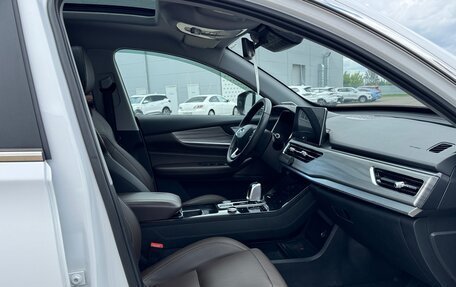 Chery Tiggo 8 Pro, 2021 год, 1 875 000 рублей, 13 фотография