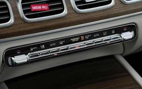 Mercedes-Benz GLS, 2025 год, 20 200 000 рублей, 24 фотография