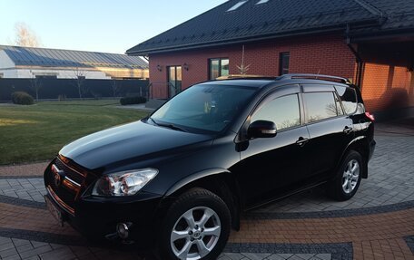 Toyota RAV4, 2011 год, 1 750 000 рублей, 4 фотография