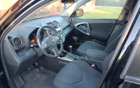 Toyota RAV4, 2011 год, 1 750 000 рублей, 11 фотография