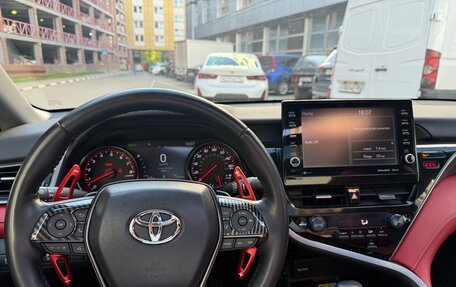 Toyota Camry, 2021 год, 3 000 000 рублей, 16 фотография