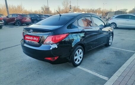 Hyundai Solaris II рестайлинг, 2016 год, 820 000 рублей, 5 фотография