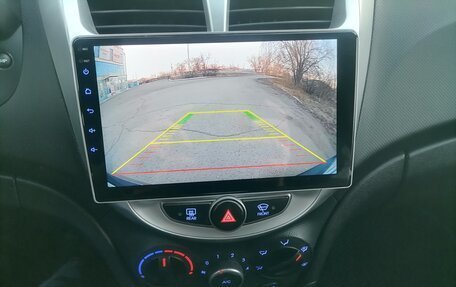 Hyundai Solaris II рестайлинг, 2016 год, 820 000 рублей, 16 фотография