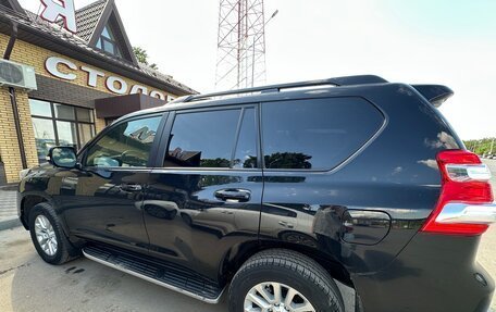 Toyota Land Cruiser Prado 150 рестайлинг 2, 2016 год, 3 500 000 рублей, 3 фотография
