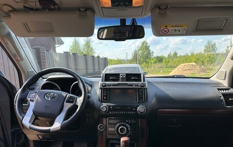 Toyota Land Cruiser Prado 150 рестайлинг 2, 2016 год, 3 500 000 рублей, 5 фотография
