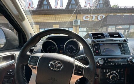 Toyota Land Cruiser Prado 150 рестайлинг 2, 2016 год, 3 500 000 рублей, 6 фотография