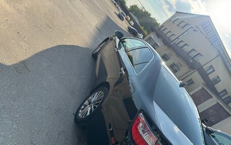 Toyota Camry, 2017 год, 2 400 000 рублей, 10 фотография