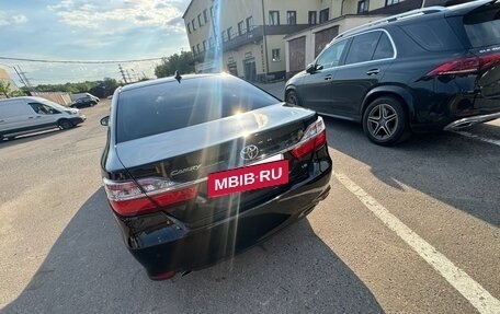 Toyota Camry, 2017 год, 2 400 000 рублей, 4 фотография