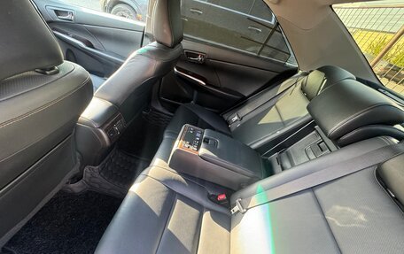Toyota Camry, 2017 год, 2 400 000 рублей, 21 фотография