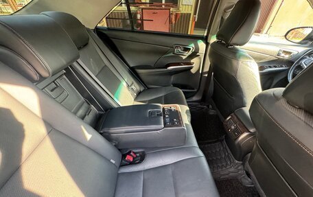 Toyota Camry, 2017 год, 2 400 000 рублей, 26 фотография