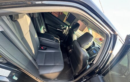 Toyota Camry, 2017 год, 2 400 000 рублей, 28 фотография