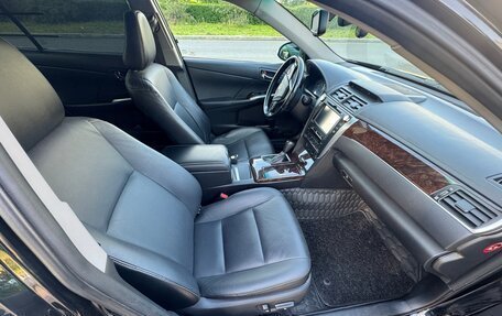 Toyota Camry, 2017 год, 2 400 000 рублей, 29 фотография