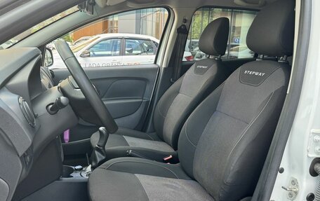 Renault Sandero II рестайлинг, 2019 год, 1 248 000 рублей, 19 фотография