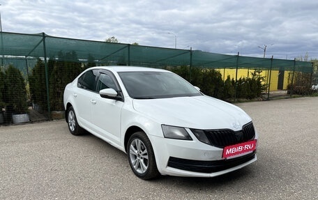 Skoda Octavia, 2017 год, 1 045 000 рублей, 5 фотография