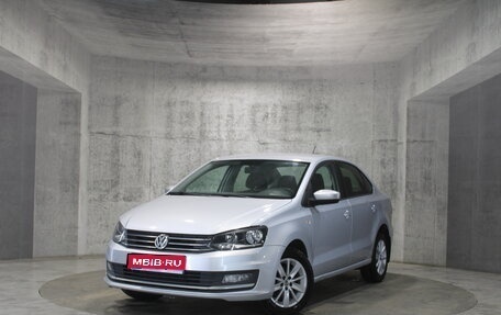 Volkswagen Polo VI (EU Market), 2015 год, 835 000 рублей, 1 фотография