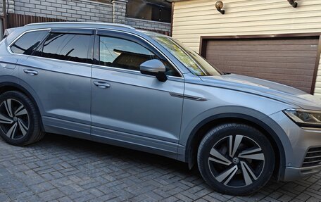 Volkswagen Touareg III, 2019 год, 4 990 000 рублей, 3 фотография