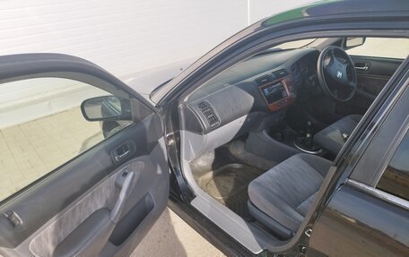 Honda Civic Ferio III, 2004 год, 590 000 рублей, 4 фотография