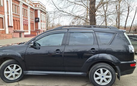 Mitsubishi Outlander III рестайлинг 3, 2011 год, 1 250 000 рублей, 4 фотография
