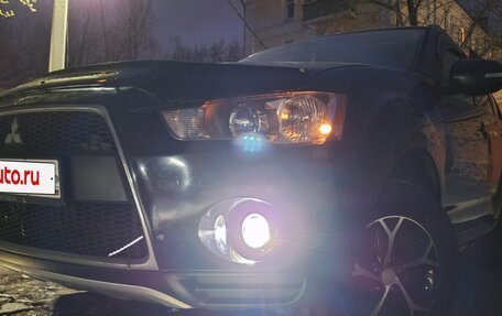 Mitsubishi Outlander III рестайлинг 3, 2011 год, 1 250 000 рублей, 10 фотография
