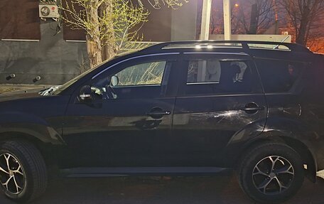 Mitsubishi Outlander III рестайлинг 3, 2011 год, 1 250 000 рублей, 17 фотография